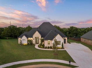 1101 Gateway Bridge Rd, Edmond, OK 73034