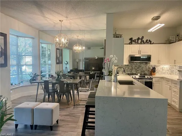 56 Silver Oaks Cir APT 14102, Naples, FL 34119