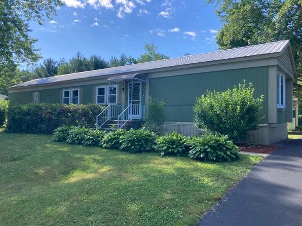 25 Breezy Ln, Thompson, CT 06277