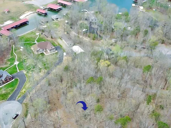 72 Dove Ct, Bumpass, VA 23024