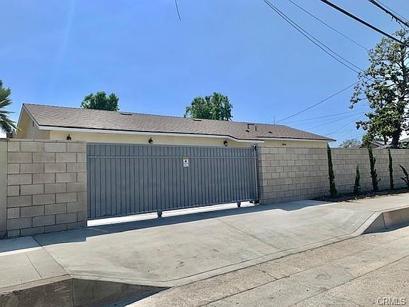 2nd image of 2411 1/2 S Primrose Ave