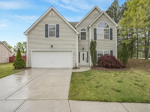 1115 Golden Crest Dr, Durham, NC 27704