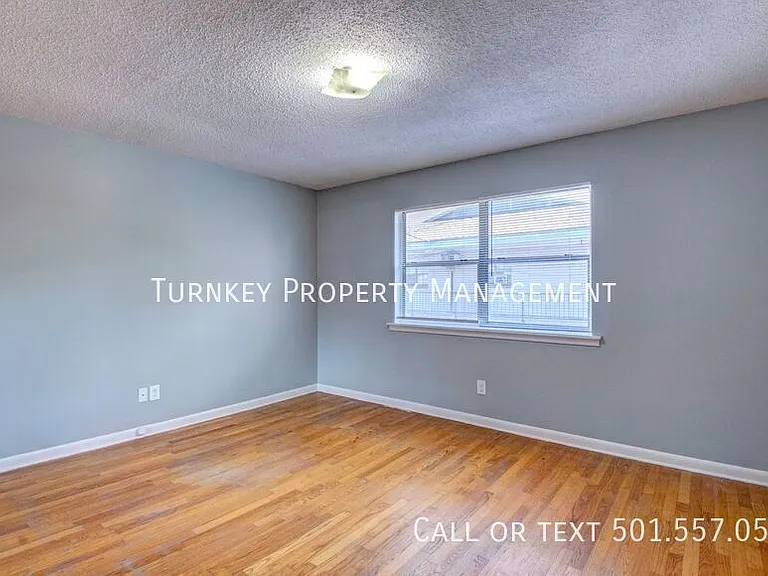 7305 Kentucky Ave #B — Photo 1
