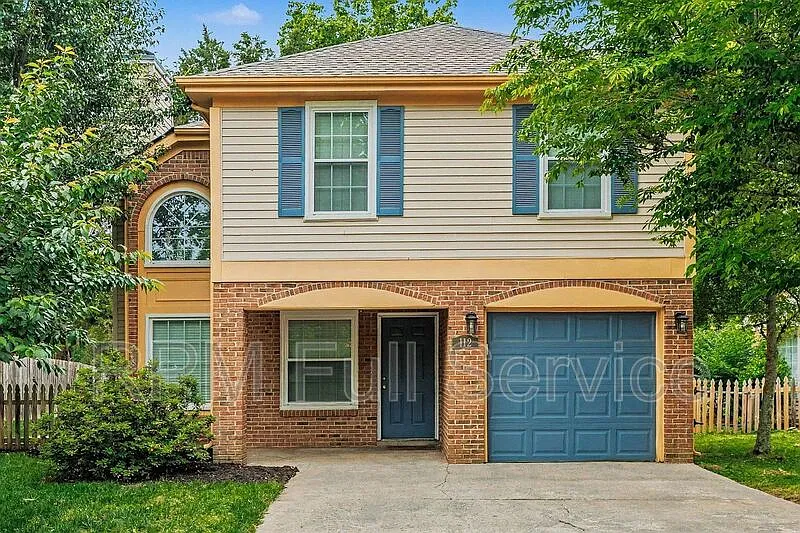 3 bed, 3.0 bath, 1598 sqft, $3,500 — Photo 1