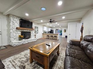 6836 Ridgeway Dr, Pollock Pines, CA 95726