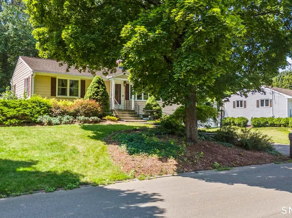 85 Euclid Avenue, Stratford, CT 06614