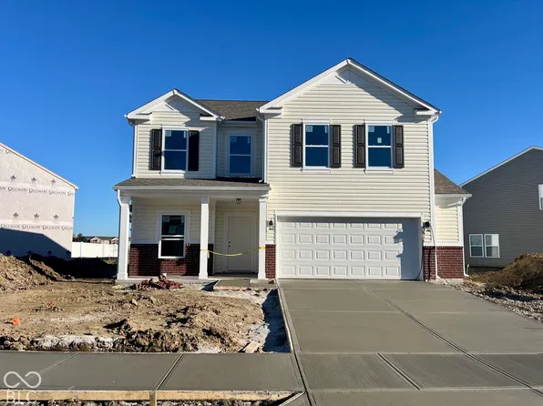 2334 N Liberty Lakes Dr, Greensburg, IN 47240