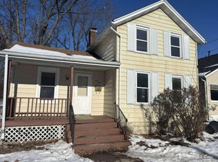1318 Benton St, Rockford, IL 61107
