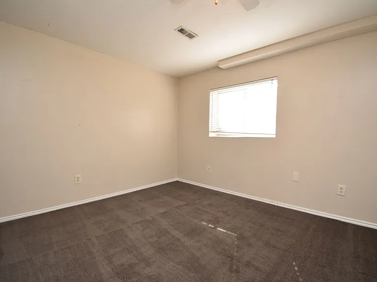 1623 W Crystal Ridge Dr — Photo 12