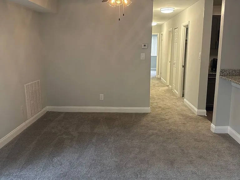 3331 Hewitt Ave #1 — Photo 38