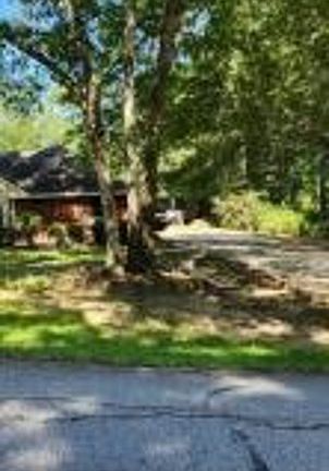 3rd image of 21603 Briar Oak Dr