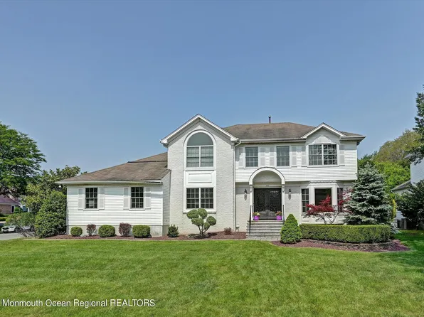 52 Amagansett Drive, Morganville, NJ 07751