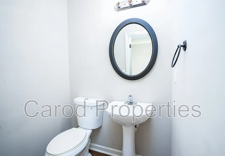 8829 Arbor Creek Dr — Photo 11