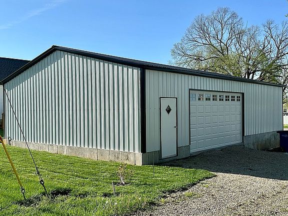 Double Bay Garage Door