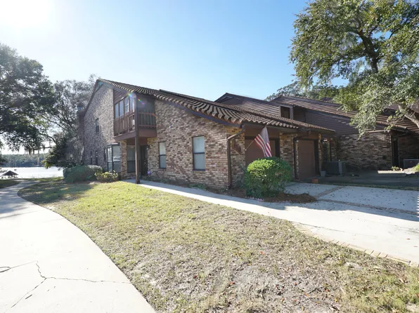410 Regatta Dr, Niceville, FL 32578
