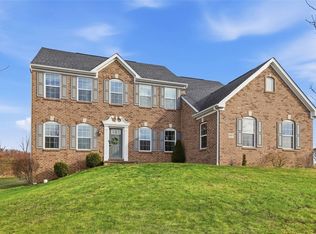 557 Cortland Dr, Finleyville, PA 15332