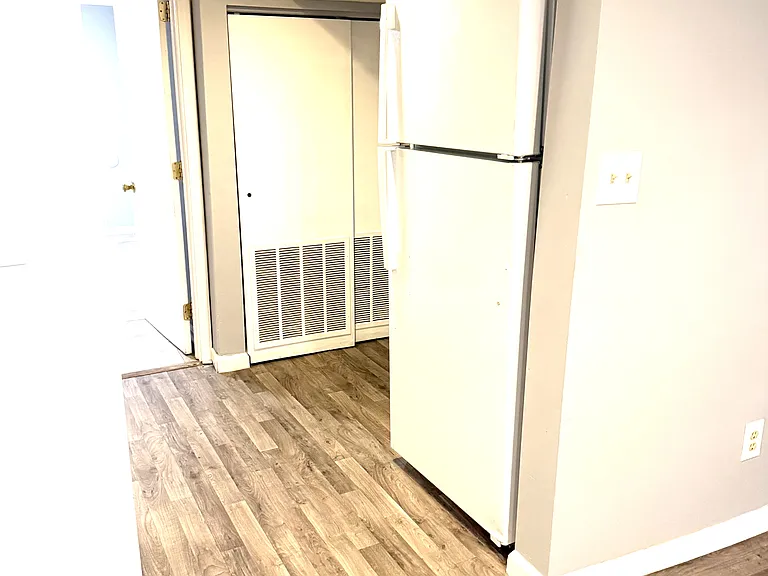 3556 Central Ave — Photo 13