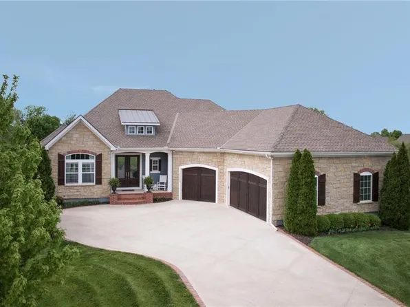 24212 W 69th St, Shawnee, KS 66226