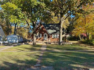 290 Finley St, Jacksonville, IL 62650