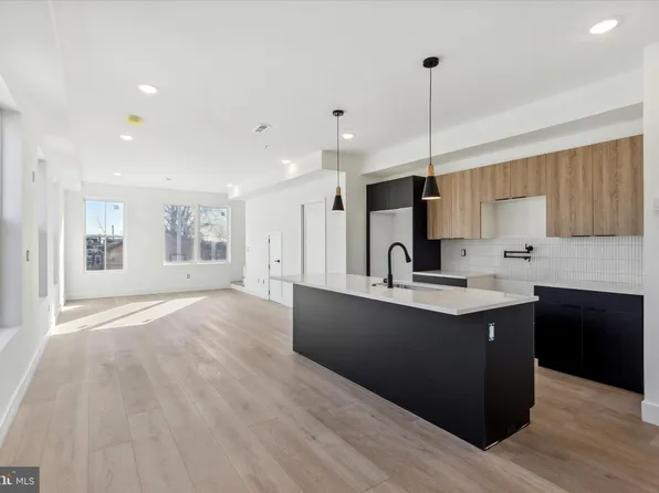 93 E Herman St #3, Philadelphia, PA 19144