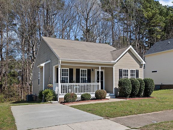 2nd image of 3825 Lodgepole Ln