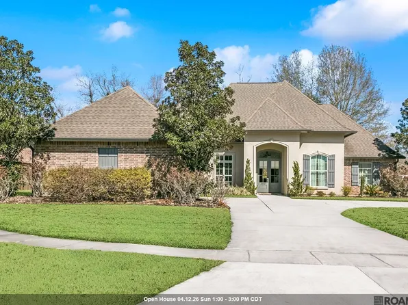 2913 Country Lake Dr, Zachary, LA 70791