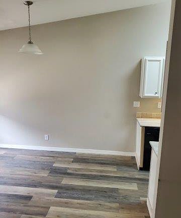 2nd image of 814 Hardy Springs Cir APT C