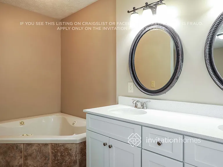 117 Ridgefield Ct — Photo 12