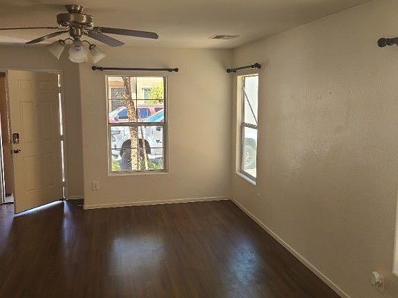4th image of 4739 Golden Shimmer Ave