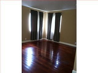 3rd image of 424 Milton Ave