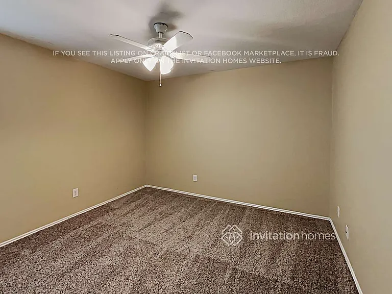 14438 Moreno Ave — Photo 9