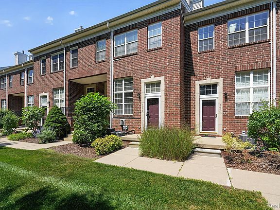4th image of 1901 Lindsay Ln #71