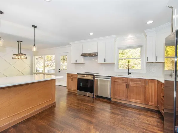 516 Hamburg Tpke, West Milford, NJ 07480