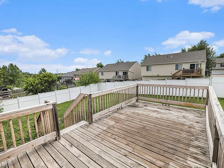 14463 Reynolds St — Photo 17