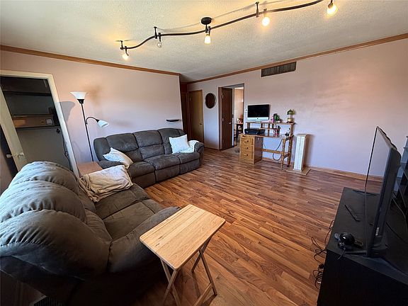 4th image of 4202 62nd St APT 6