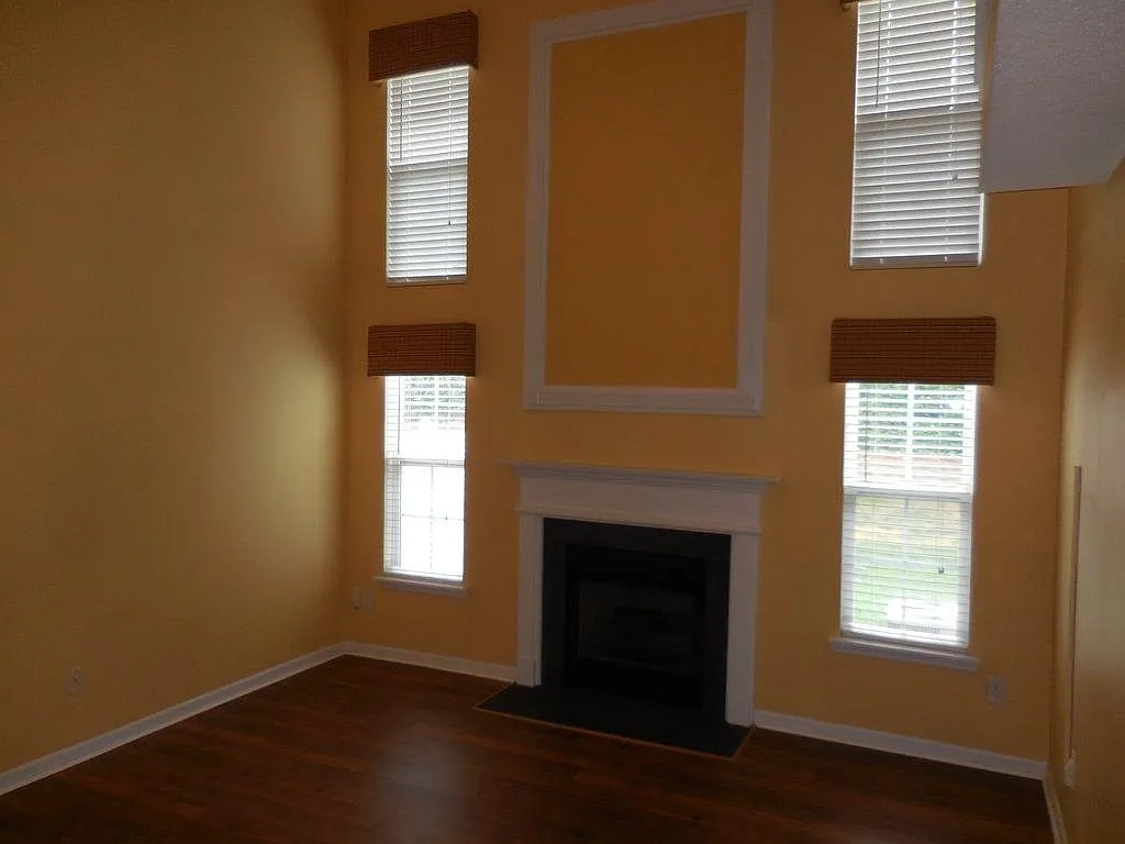 11841 Kevin Henry Place — Photo 3