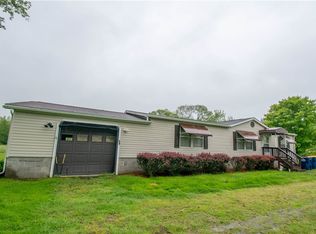6039 Manley Dr, Red Creek, NY 13143