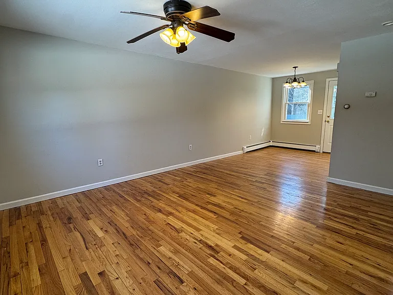 144 E Main St #15 — Photo 6