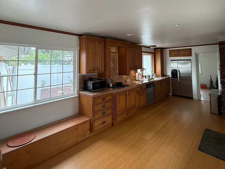 131 Foster Rd — Photo 5