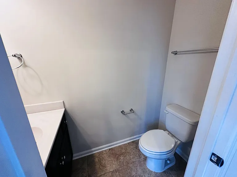 273 Willowshire Ct — Photo 28