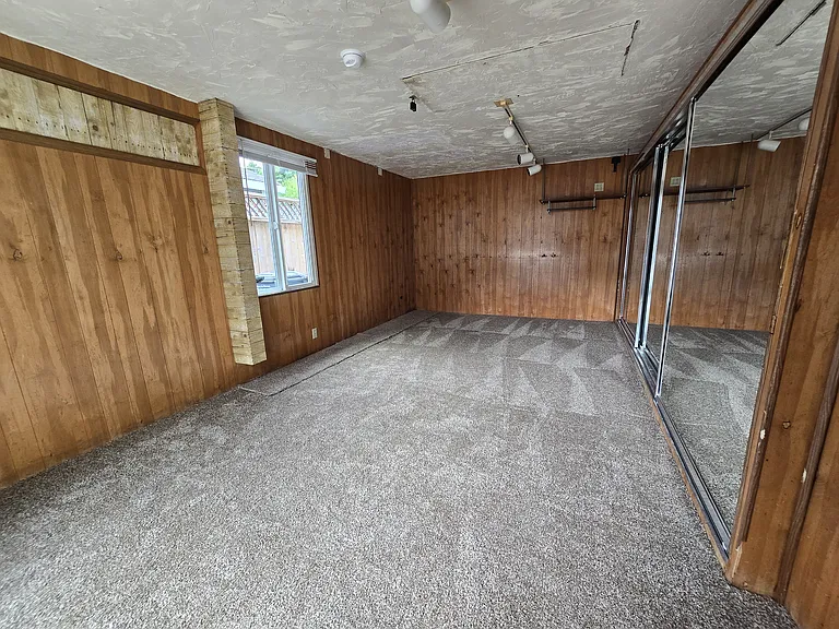 528 Larch Ave — Photo 21