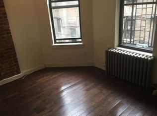 157 Adelphi St APT 2, Brooklyn, NY 11205