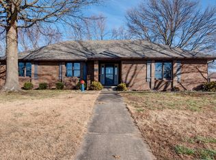3451 W Suprema Ct, Springfield, MO 65807