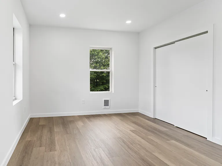 51 S Harrisburg St #3 — Photo 8