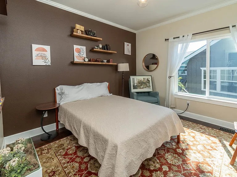 2158 SW 36th Ct — Photo 7