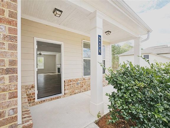 2nd image of 214 Patriots Way