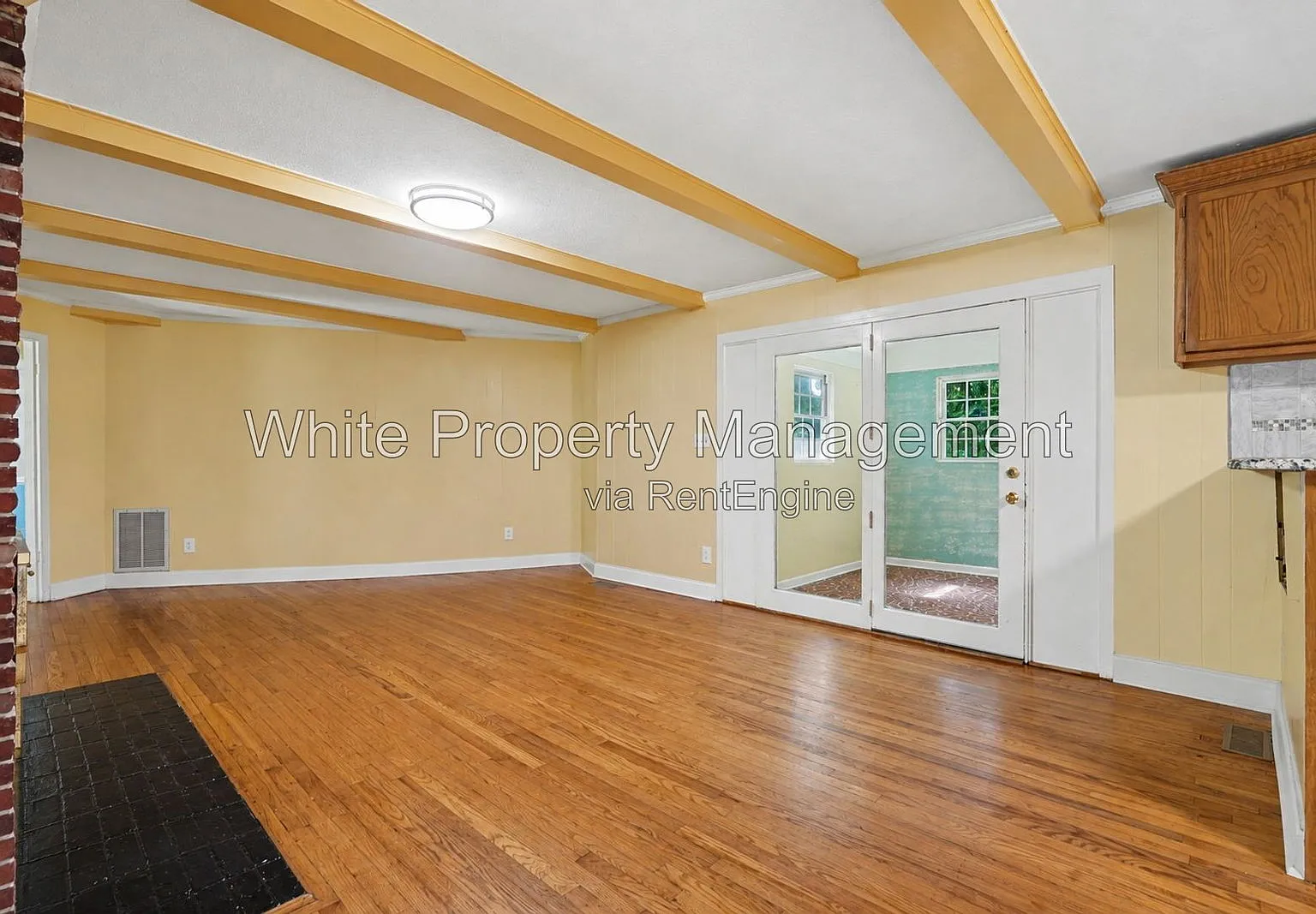 3 bed, 3.0 bath, 2645 sqft, $2,195 — Photo 3
