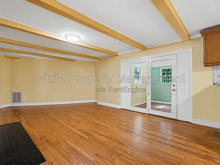 7017 Linda Lake Dr — Photo 3