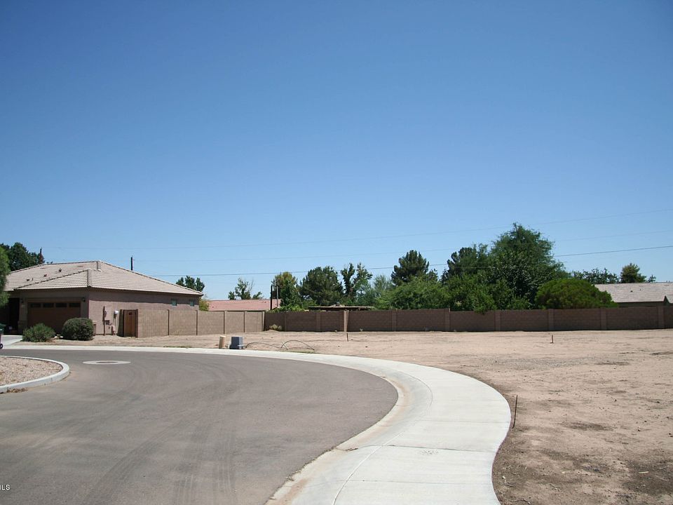 1st image of 7423 W Wolf Street #25