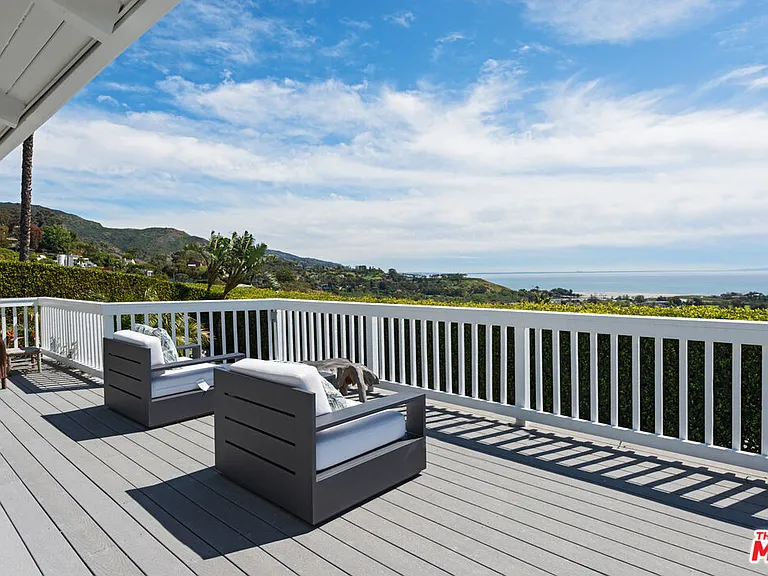 23901 Malibu Knolls Rd — Photo 13